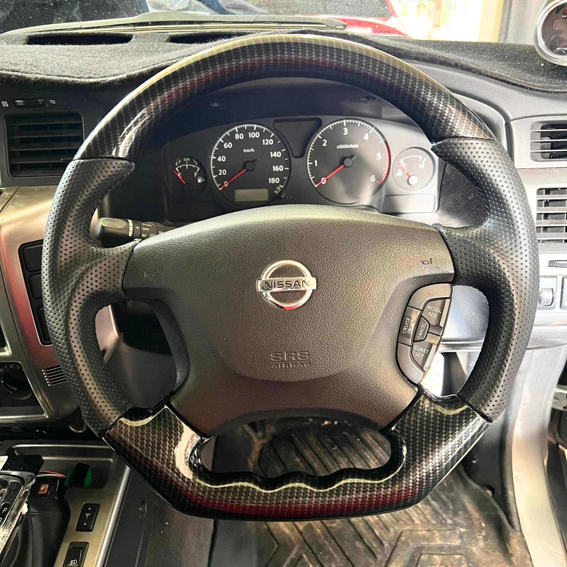 Carbon GU patrol steering wheel